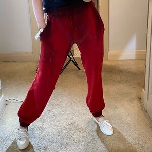 Sweatpants in Tie-Dye Red and Black